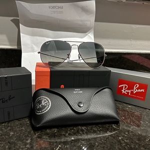 Ray ban classic men’s x large metal aviators size 62